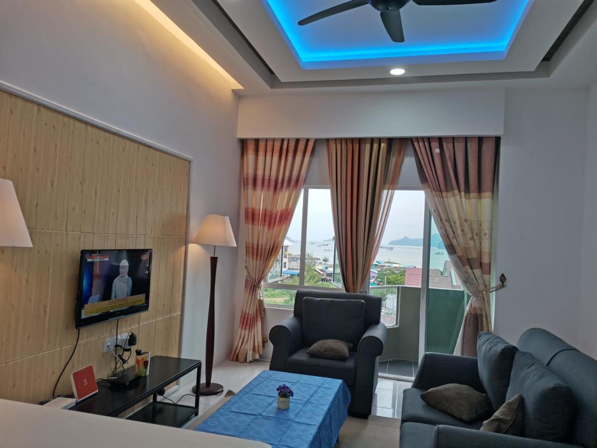 Cd Seaview Apartment Kuah Exterior photo
