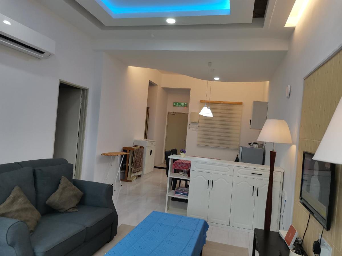 Cd Seaview Apartment Kuah Exterior photo